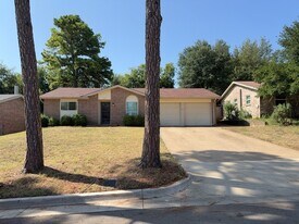 603 Shelmar Dr in Euless, TX - Building Photo