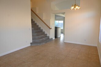 9021 Devon Crest Way in Elk Grove, CA - Building Photo - Building Photo