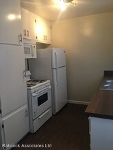 524 E Hazel St in Inglewood, CA - Building Photo - Building Photo