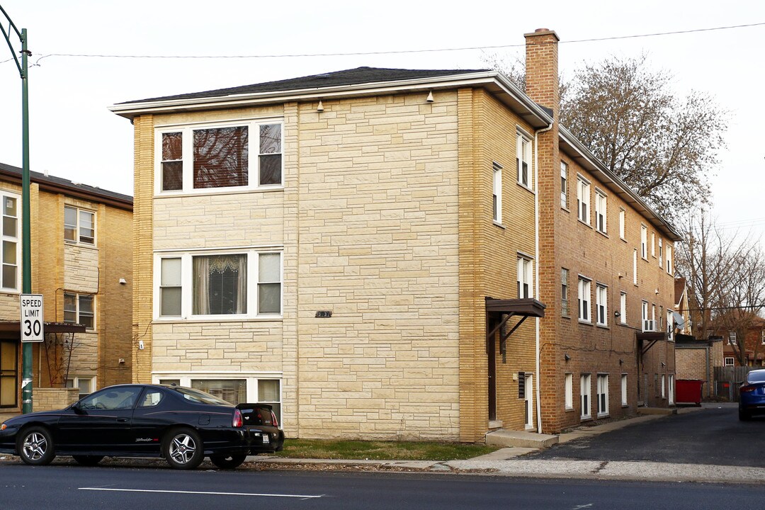 3537 Harlem Ave in Berwyn, IL - Foto de edificio