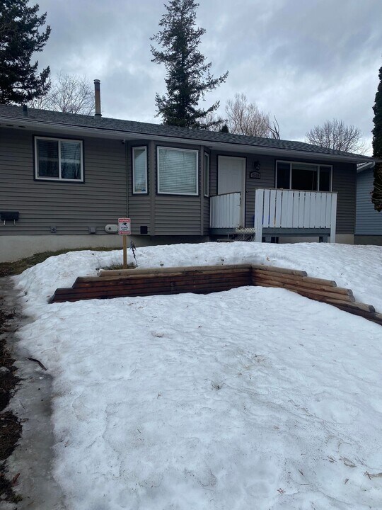 1508 Pearson Ave in Prince George, BC - Building Photo