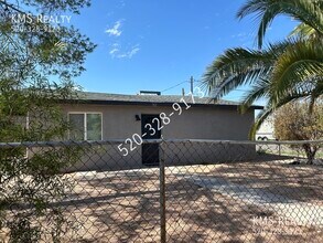 302 E District St in Tucson, AZ - Building Photo - Building Photo