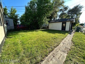 1939 Bonner St in Ferndale, MI - Building Photo - Building Photo