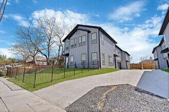 308 E 7th St in Dallas, TX - Building Photo - Building Photo
