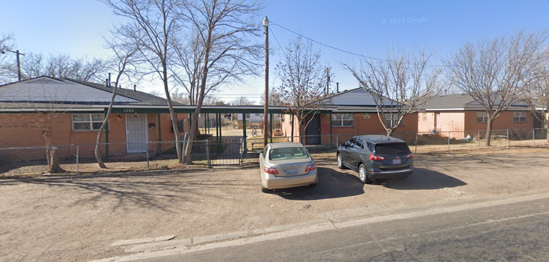 1327 Evergreen St in Amarillo, TX - Building Photo