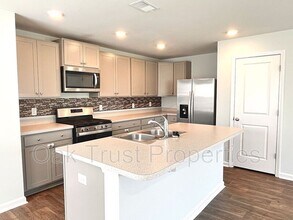 129 Spencer Cir in Summerville, SC - Building Photo - Building Photo