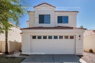 250 W Juniper Ave in Gilbert, AZ - Building Photo