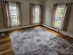 7 Arlington St, Unit 6 in Lowell, MA - Building Photo - Building Photo