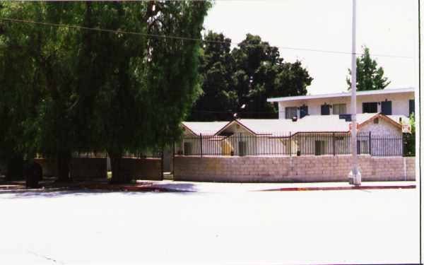 12539 Adelphia Ave in Sylmar, CA - Building Photo