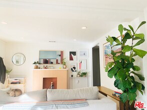 6267 Meridian St in Los Angeles, CA - Building Photo - Building Photo