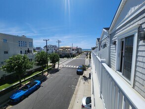 7801 Atlantic Ave in Margate City, NJ - Building Photo - Building Photo