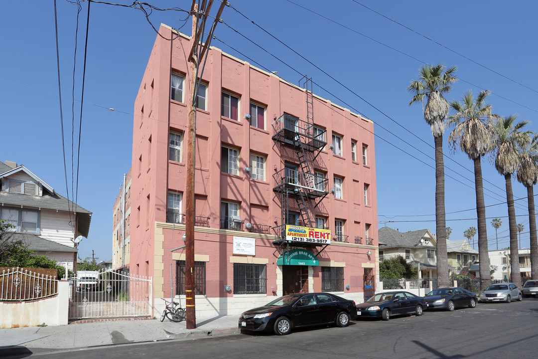 1443 Bonnie Brae in Los Angeles, CA - Building Photo