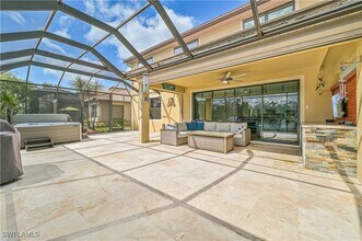 9280 River Otter Dr in Ft. Myers, FL - Building Photo - Building Photo