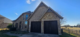 2009 Stone River Blvd in Royse City, TX - Building Photo