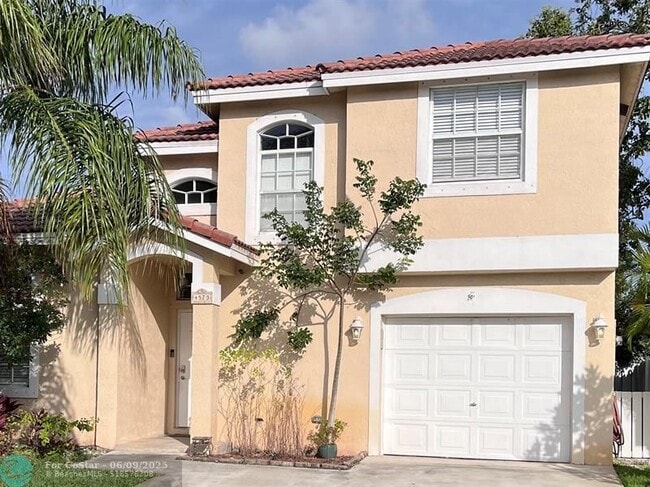 4573 NW 60th St in Coconut Creek, FL - Building Photo - Building Photo
