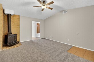 7201 Sparkle Sea Dr in Corpus Christi, TX - Building Photo - Building Photo