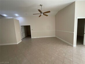 93 Cree Ave in Las Vegas, NV - Building Photo - Building Photo