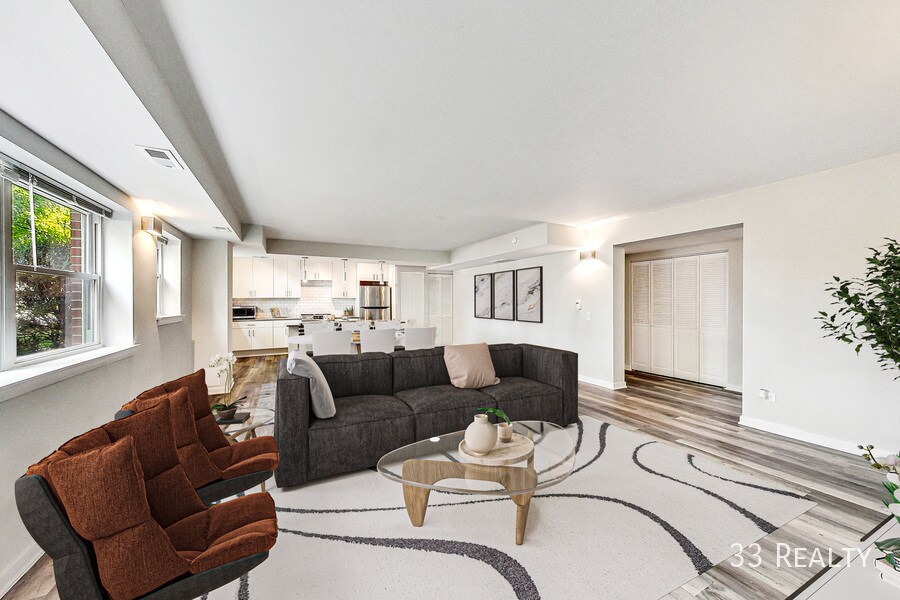551 N Ridge Ave, Unit 003 in Arlington Heights, IL - Building Photo