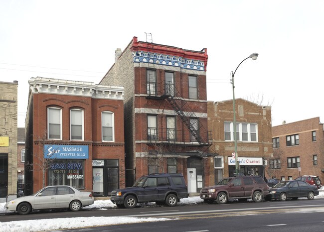 1528 N Ashland Ave in Chicago, IL - Foto de edificio - Building Photo