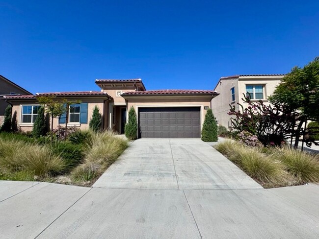 property at 34913 Limecrest Pl