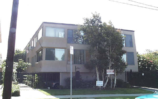 1332 N Curson Ave in Los Angeles, CA - Building Photo