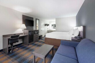 Downtown Studio Suites in Memphis, TN - Building Photo - Building Photo