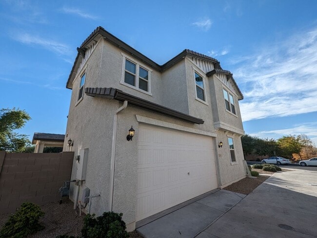 property at 1253 N 166th Ave