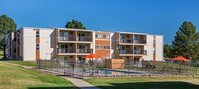 Building Photo - Broadmoor Springs Apartments in Colorado Springs, Colorado