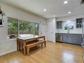 6406 Auburn Dr in Austin, TX - Building Photo - Building Photo