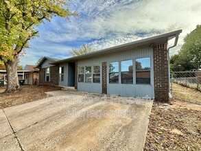 9608 NE 3rd St in Midwest City, OK - Building Photo - Building Photo