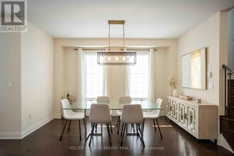 1 Tremoy Rd in East Gwillimbury, ON - Building Photo - Building Photo
