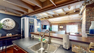15 Union St, Unit 1 in Boston, MA - Building Photo - Building Photo