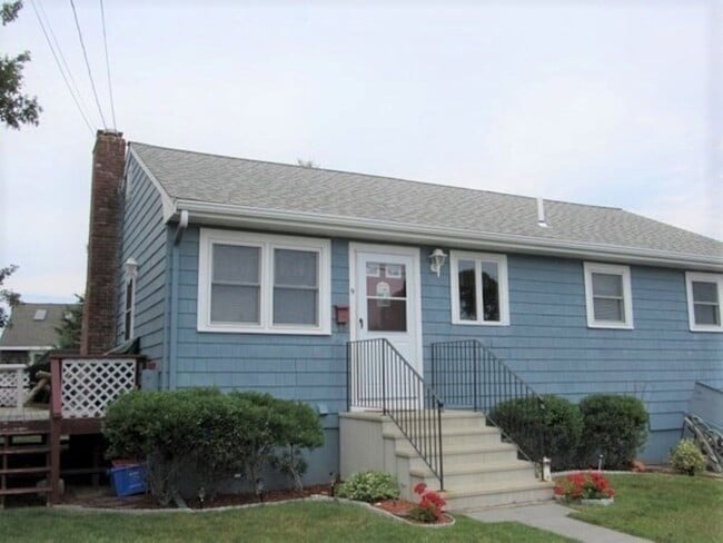property at 9 Central Pl