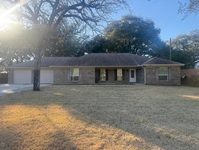 1482 Cat-Mar Rd in Niceville, FL - Building Photo - Building Photo