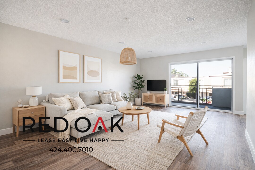 1965 S Garth Ave, Unit 4 in Los Angeles, CA - Building Photo