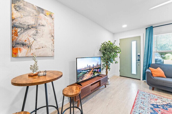 property at 513 Pecan Grove Rd