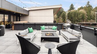 The Pop in Bothell, WA - Building Photo