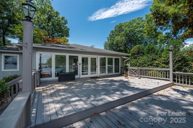 5006 Kiser Island Rd in Terrell, NC - Building Photo - Building Photo