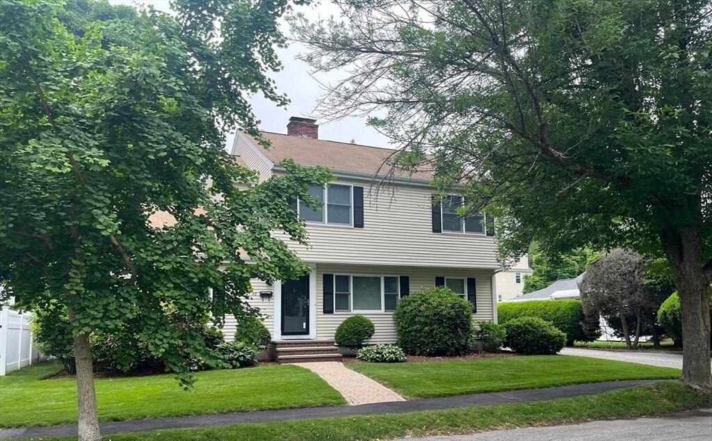 48 Audrey Rd in Belmont, MA - Building Photo