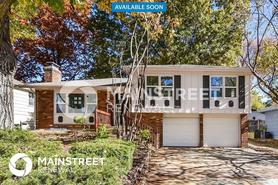 7608 E 93rd St in Kansas City, MO - Building Photo