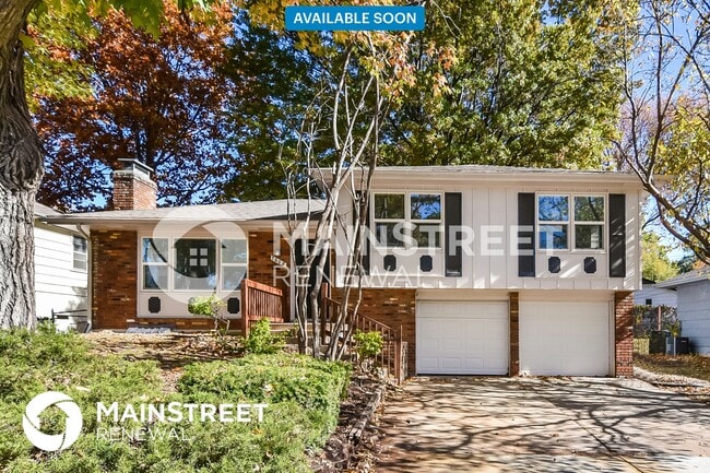 property at 7608 E 93rd St
