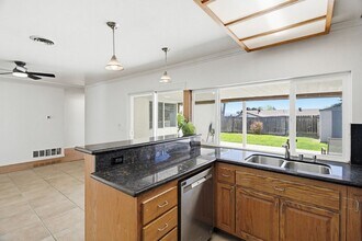 10125 Maple Tree Rd in Santee, CA - Building Photo - Building Photo