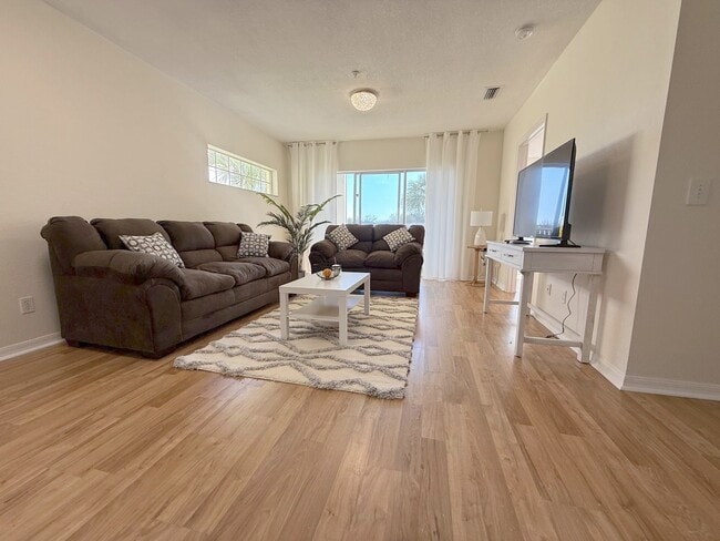 19325 Water Oak Drive in Port Charlotte, FL - Building Photo - Building Photo