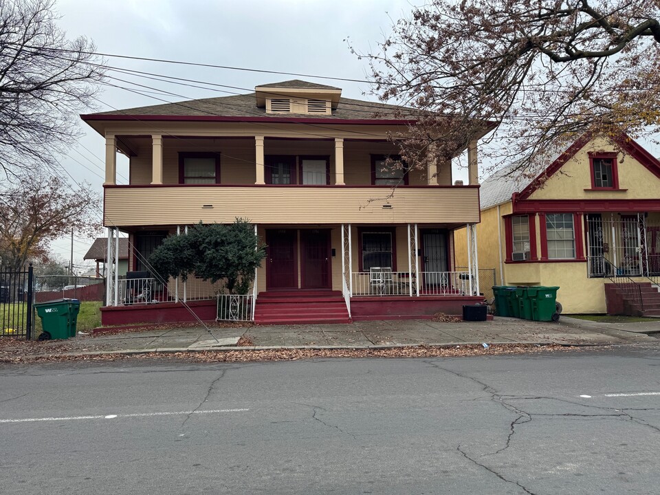 1336 E Main St in Stockton, CA - Building Photo