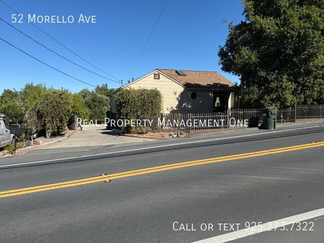 52 Morello Ave in Martinez, CA - Building Photo - Building Photo