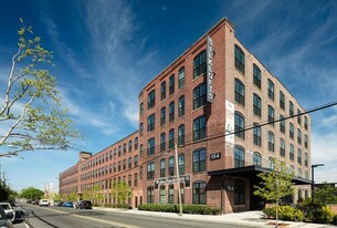Silk Lofts in Bayonne, NJ - Building Photo