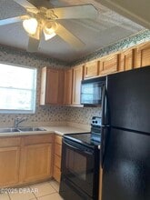 2801 N Halifax Ave in Daytona Beach, FL - Building Photo - Building Photo