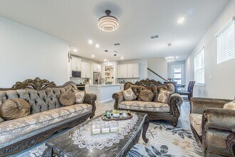 4122 Cloud Hopper Wy in Lutz, FL - Building Photo - Building Photo