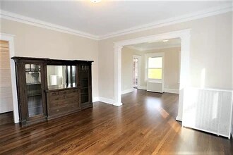 1437 W Carmen Ave, Unit F1 in Chicago, IL - Building Photo - Building Photo