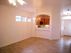 1018 Chauncy Ct in Vacaville, CA - Building Photo - Building Photo
